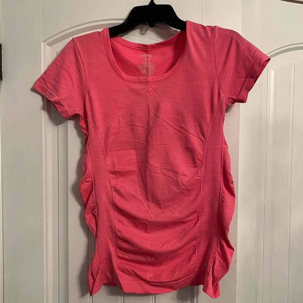 Active shirts bundle of a long sleeve and short sleeve